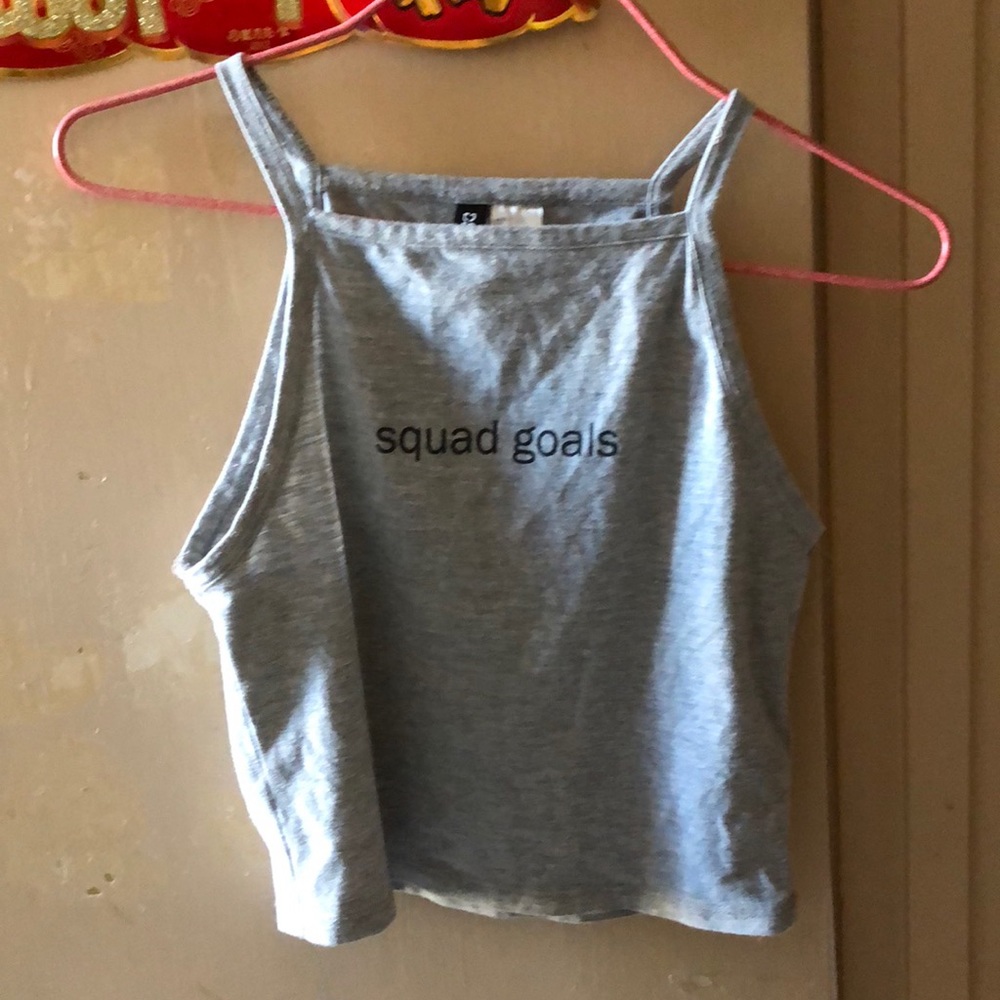 H&M squad goals crop top